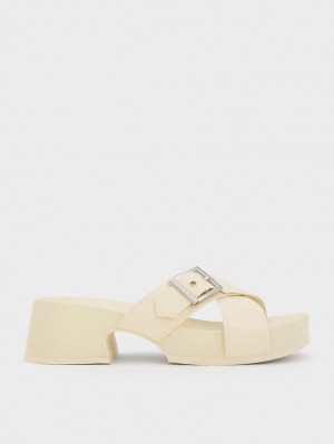 Charles & Keith Buckled Crossover Platåsandaler Pisket Krem | KZQCA9816