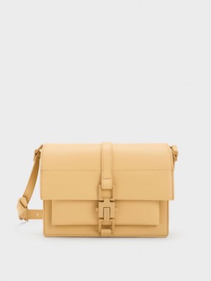 Charles & Keith Dua Buckled Crossbody Veske Beige | IVQRS6398