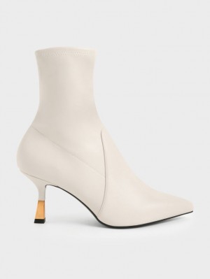 Charles & Keith Kitten Heel Støvletter Hvite | OYEQP7581