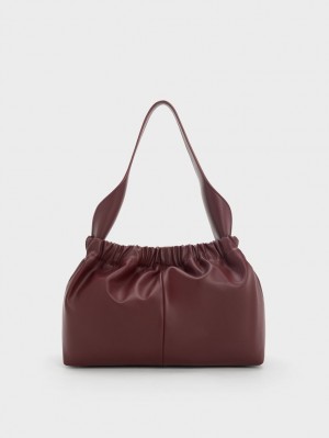 Charles & Keith Large Ally Ruched Slouchy Tote Veske Burgunder | TKJAY0659