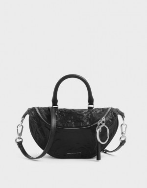 Charles & Keith Wrinkled Effect Semi-Circle Crossbody Veske Svarte | FNKUY2750