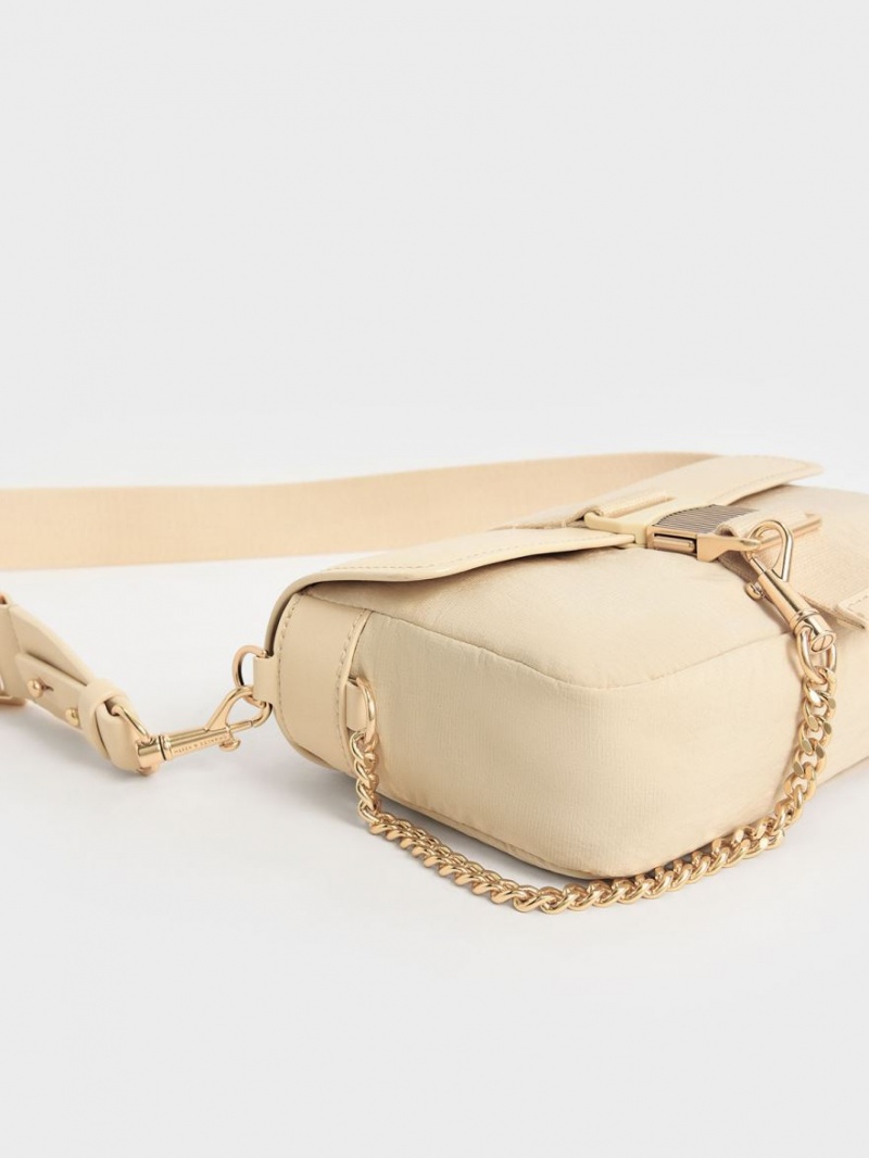 Charles & Keith Aspen Metallic Belt Spenne Skulderveske Beige | SXYJB5217