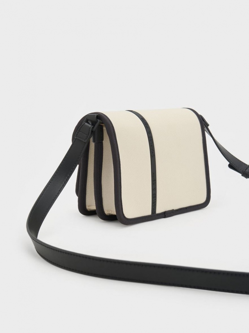 Charles & Keith Avenue Contrast-Trim Crossbody Veske Pisket Krem | ZMVKB6102