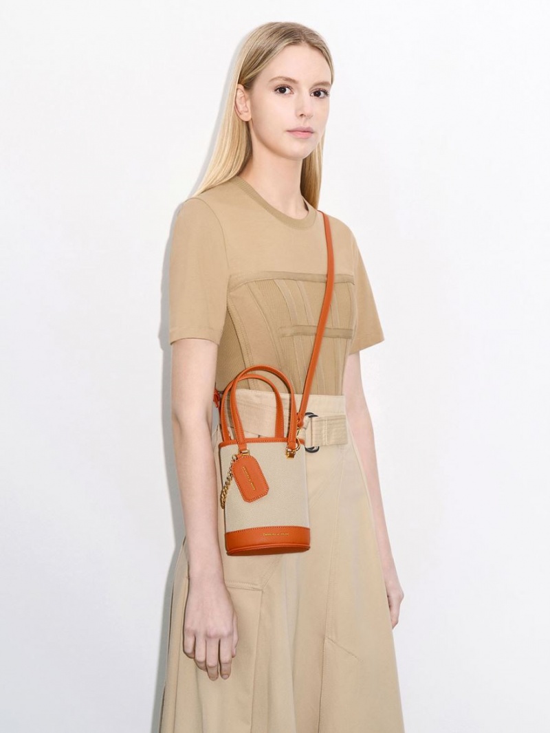 Charles & Keith Avis Cylindrical Bøtteposer Oransje | OLKWI2450