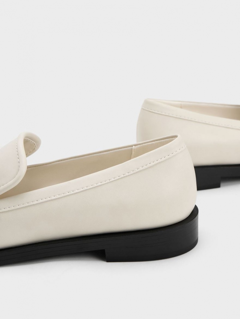 Charles & Keith Beaded Reima Loafers Pisket Krem | IRGOW6087