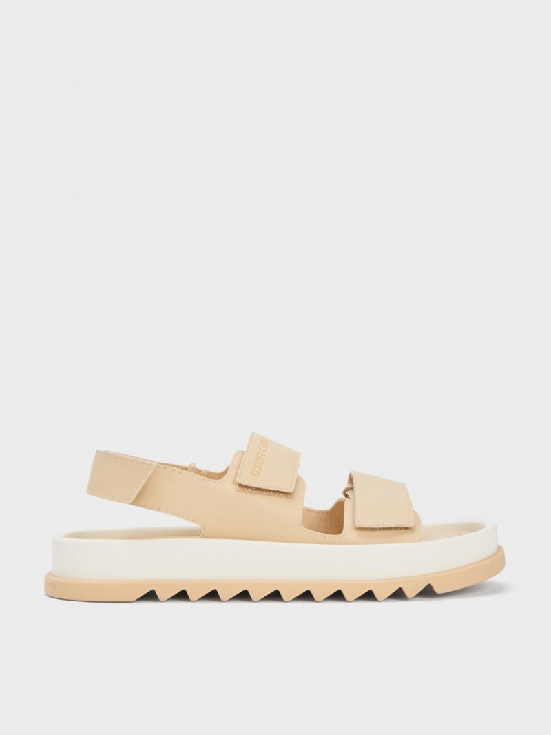 Charles & Keith Buckled Sports Platåsandaler Beige | KETRH2809