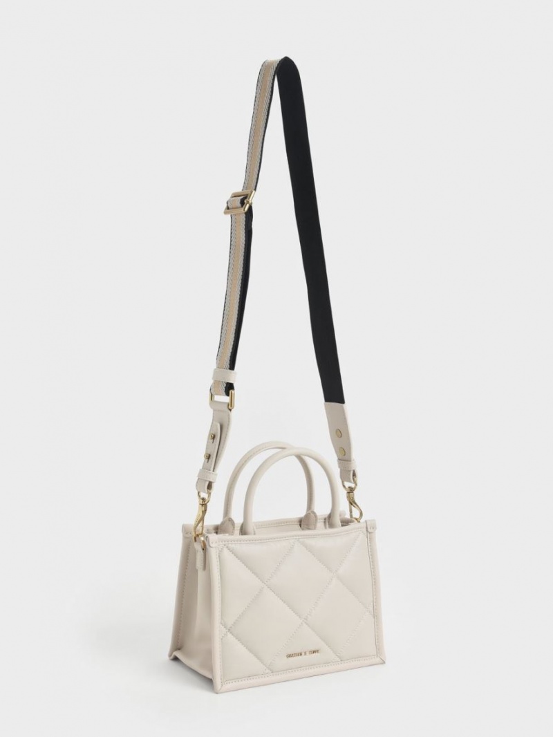 Charles & Keith Celia Vattert Tote Veske Hvite | TMZGU3056