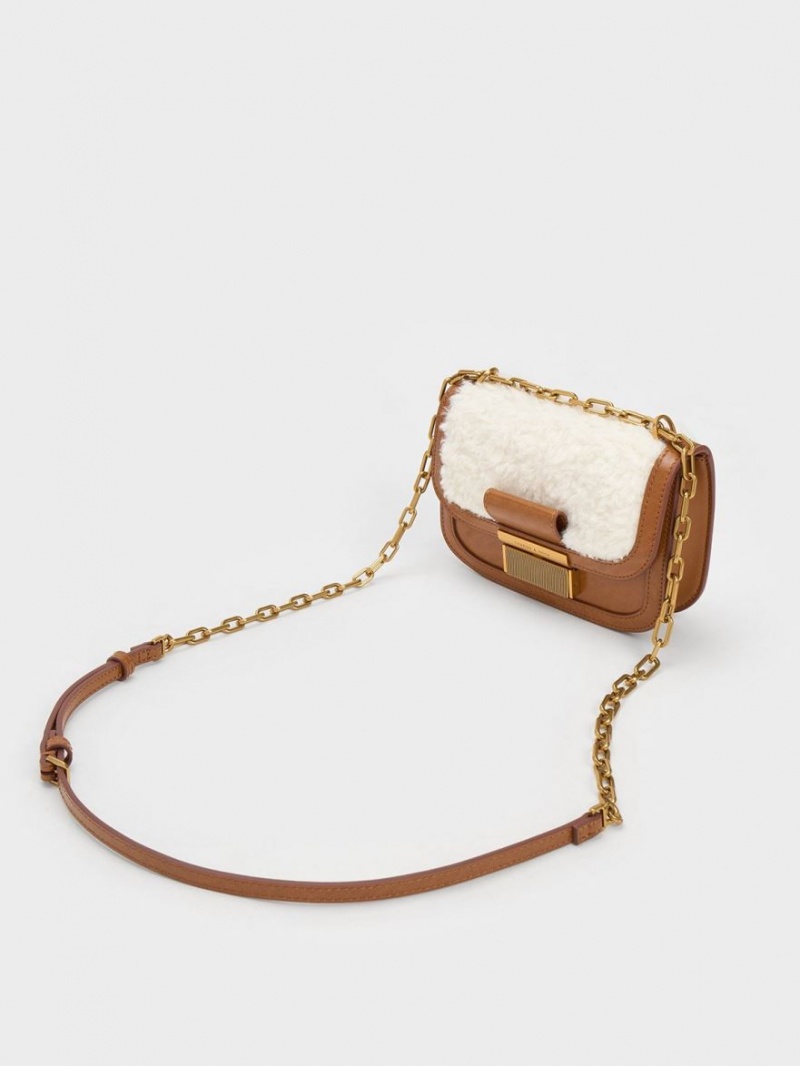 Charles & Keith Charlot Furry Chain Reima Skulderveske Brune | SLMAP0739