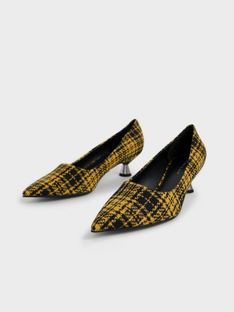 Charles & Keith Checkered Spool Heel Pumps Gul | APXJH6930