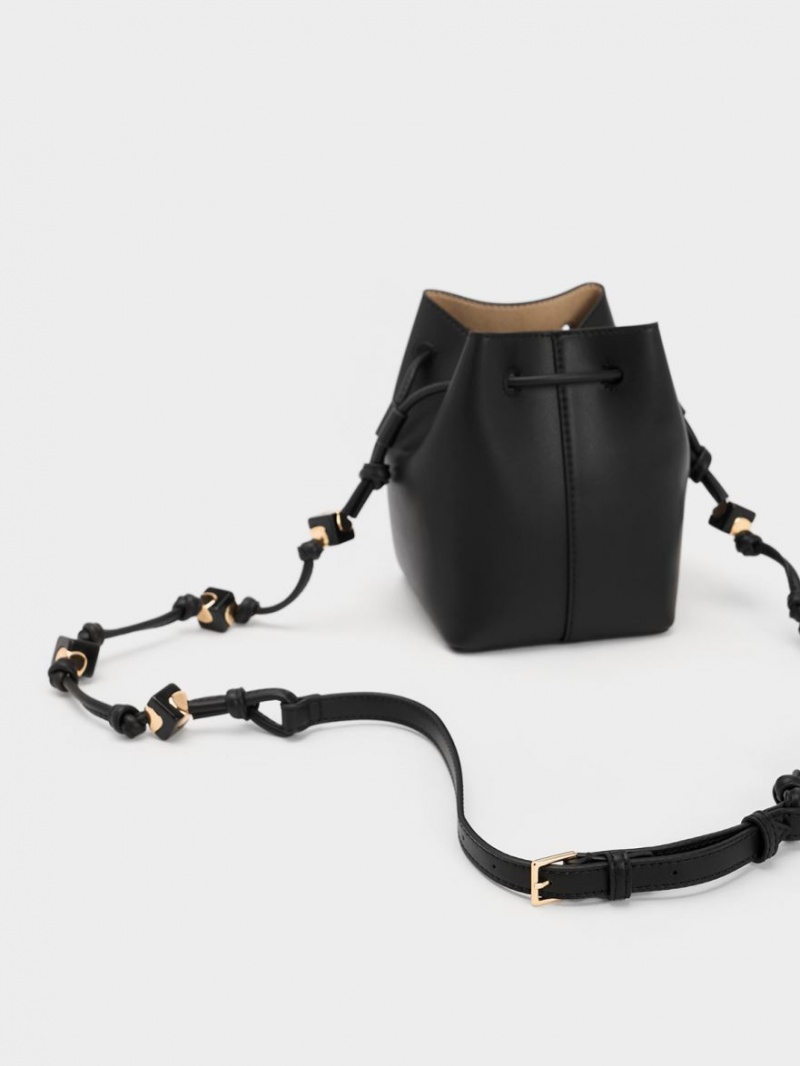 Charles & Keith Cube Knotted Bøtteposer Svarte | AEWDV9034