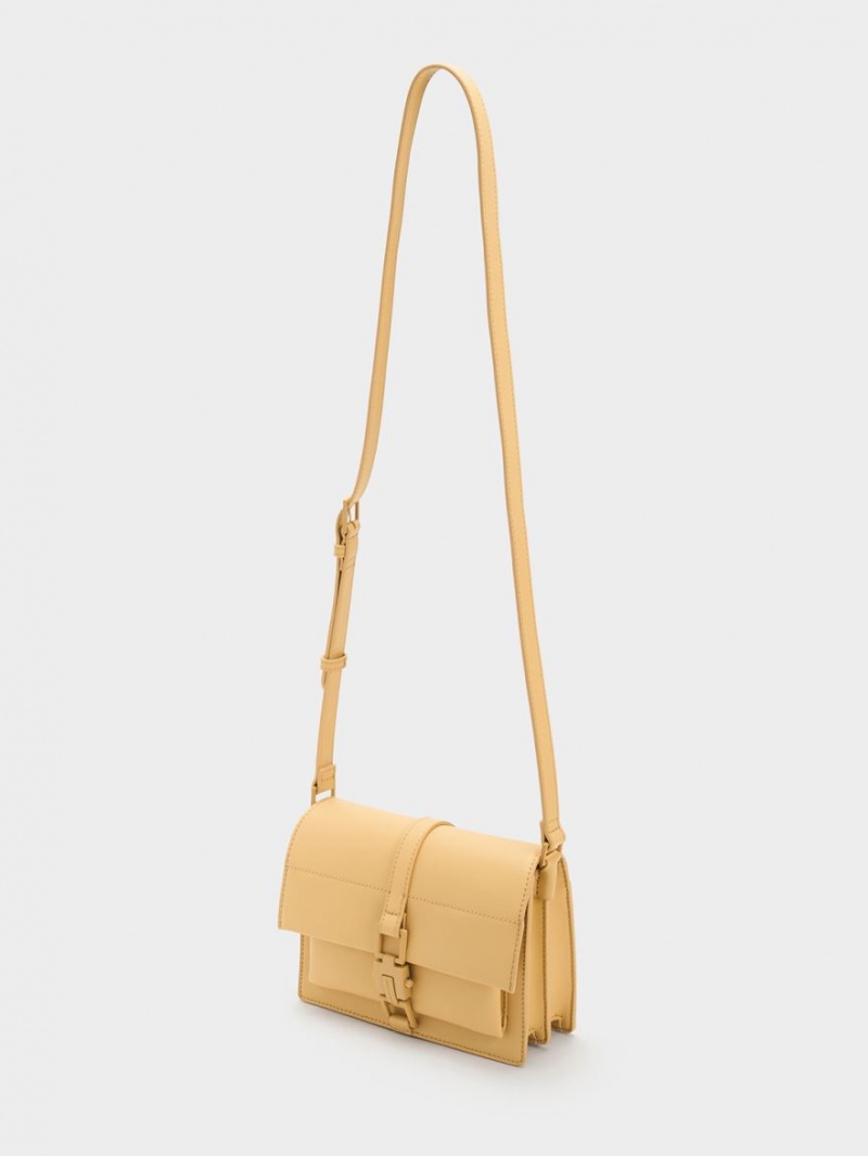 Charles & Keith Dua Buckled Crossbody Veske Beige | IVQRS6398