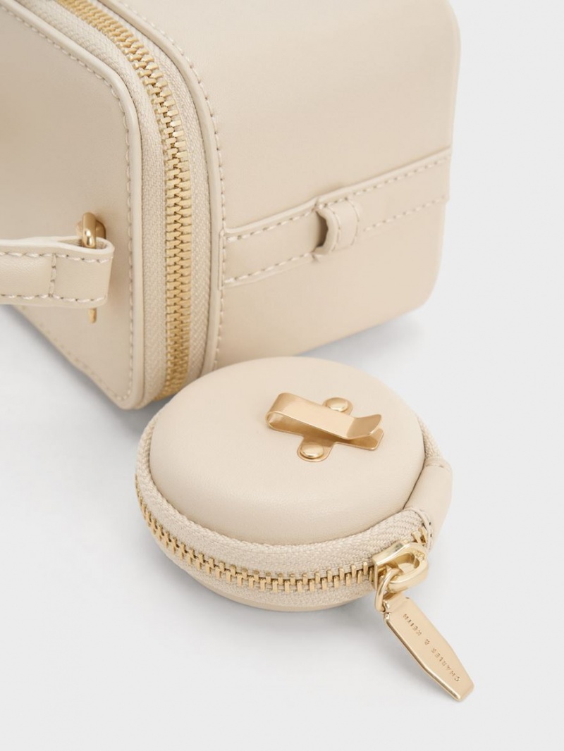 Charles & Keith Gaia Boxy Top Håndveske Beige | NWHUB6530