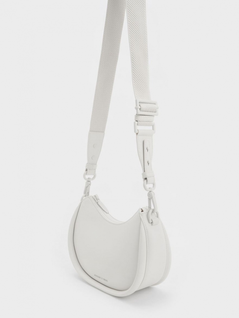 Charles & Keith Lana Curved Skulderveske Hvite | OPNIB2361