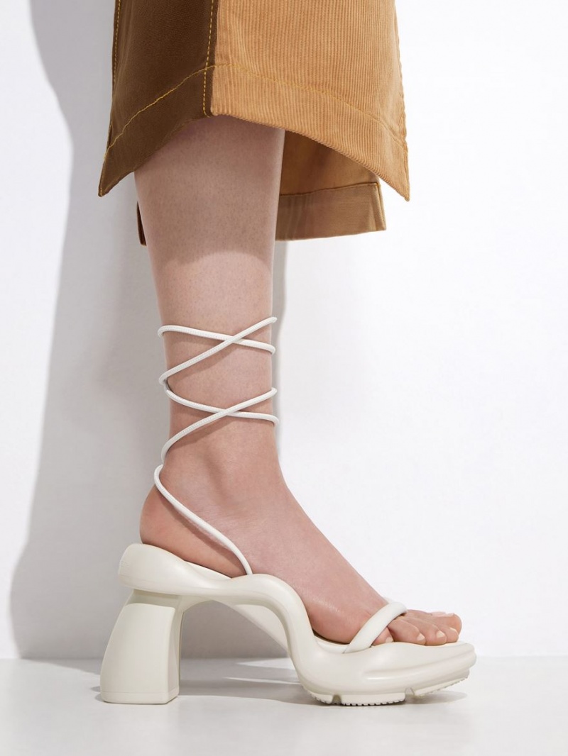 Charles & Keith Leila Tie-Around Sculptural Sandaler med Hæl Pisket Krem | ZOMKY0648