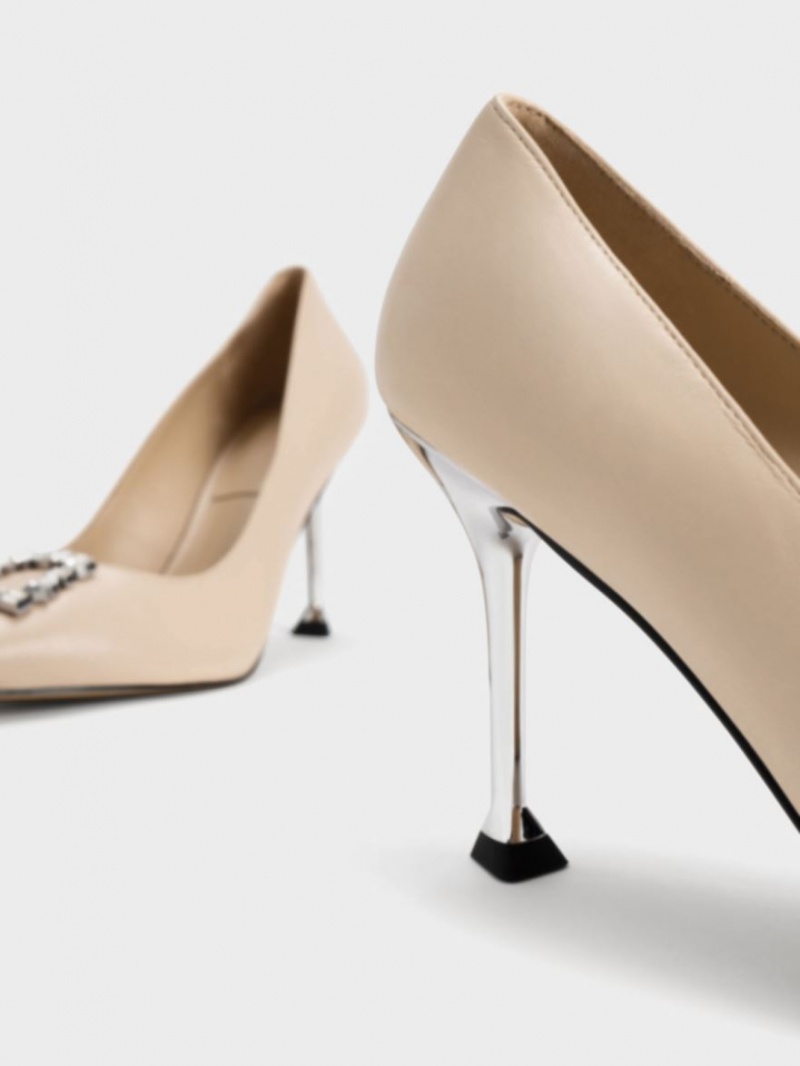 Charles & Keith Lær Gem-Embellished Pumps Beige | MLUOQ9732