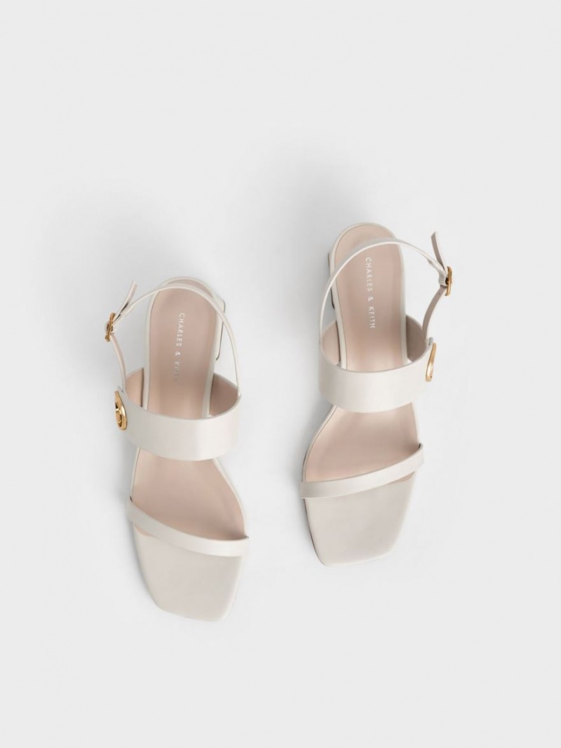 Charles & Keith Metallic Accent Trapeze Sandaler med Hæl Hvite | LFQTD2317