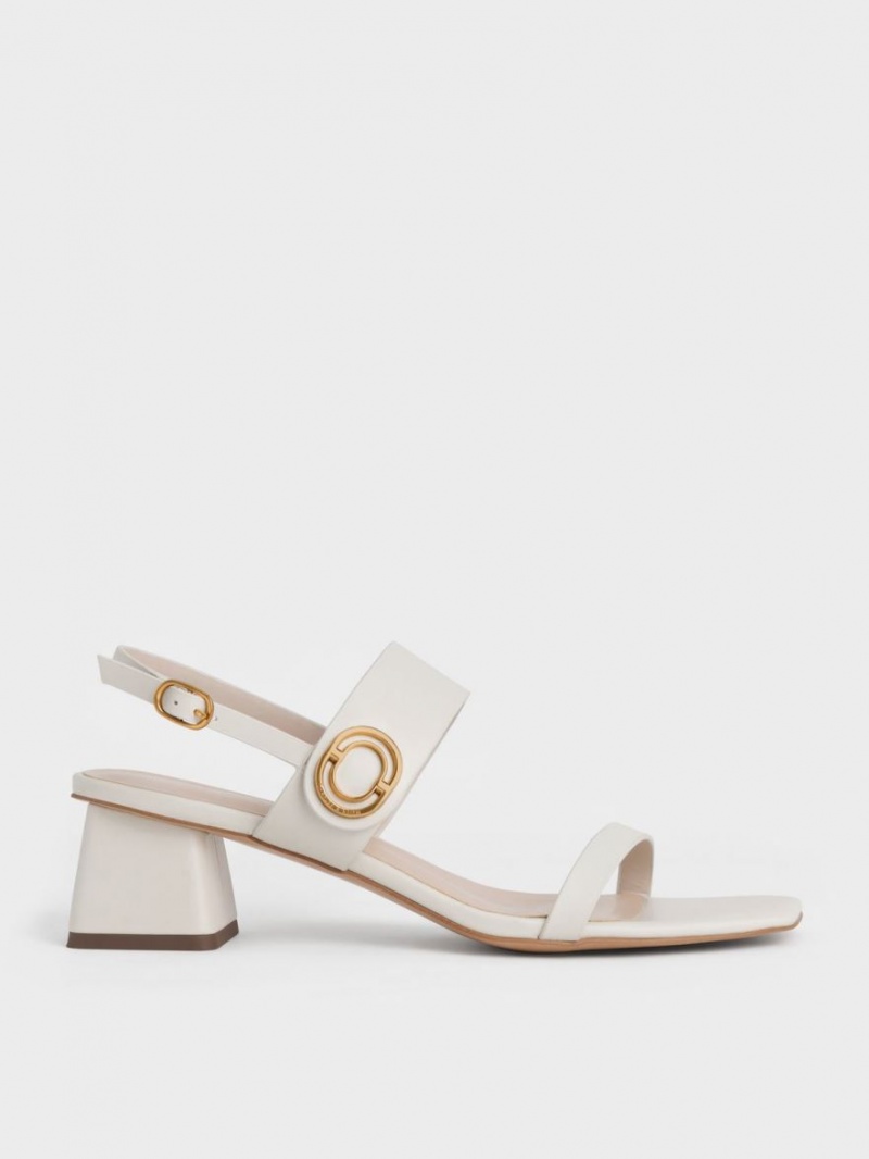 Charles & Keith Metallic Accent Trapeze Sandaler med Hæl Hvite | LFQTD2317