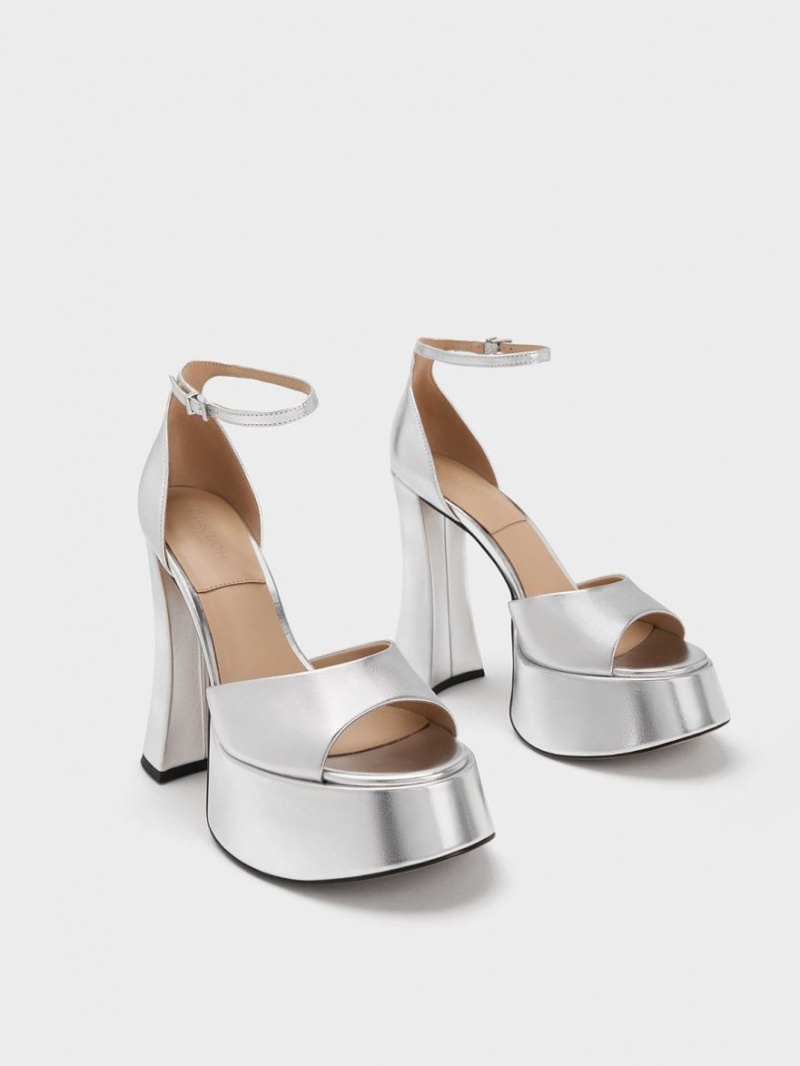 Charles & Keith Michelle Metallic Lær Platåsandaler Sølv | ANYQD1034