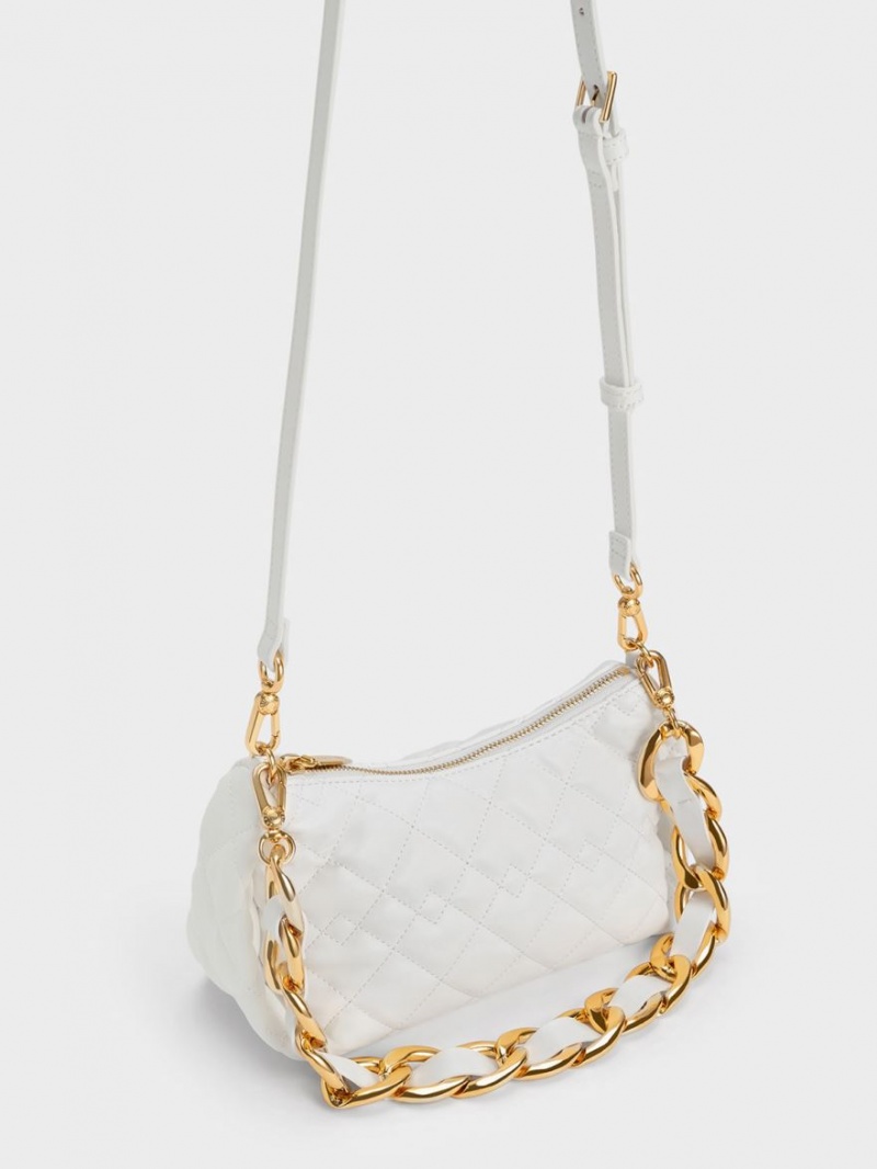 Charles & Keith Nezu Chain Handle Vattert Hobo Veske Hvite | JMYVD8714