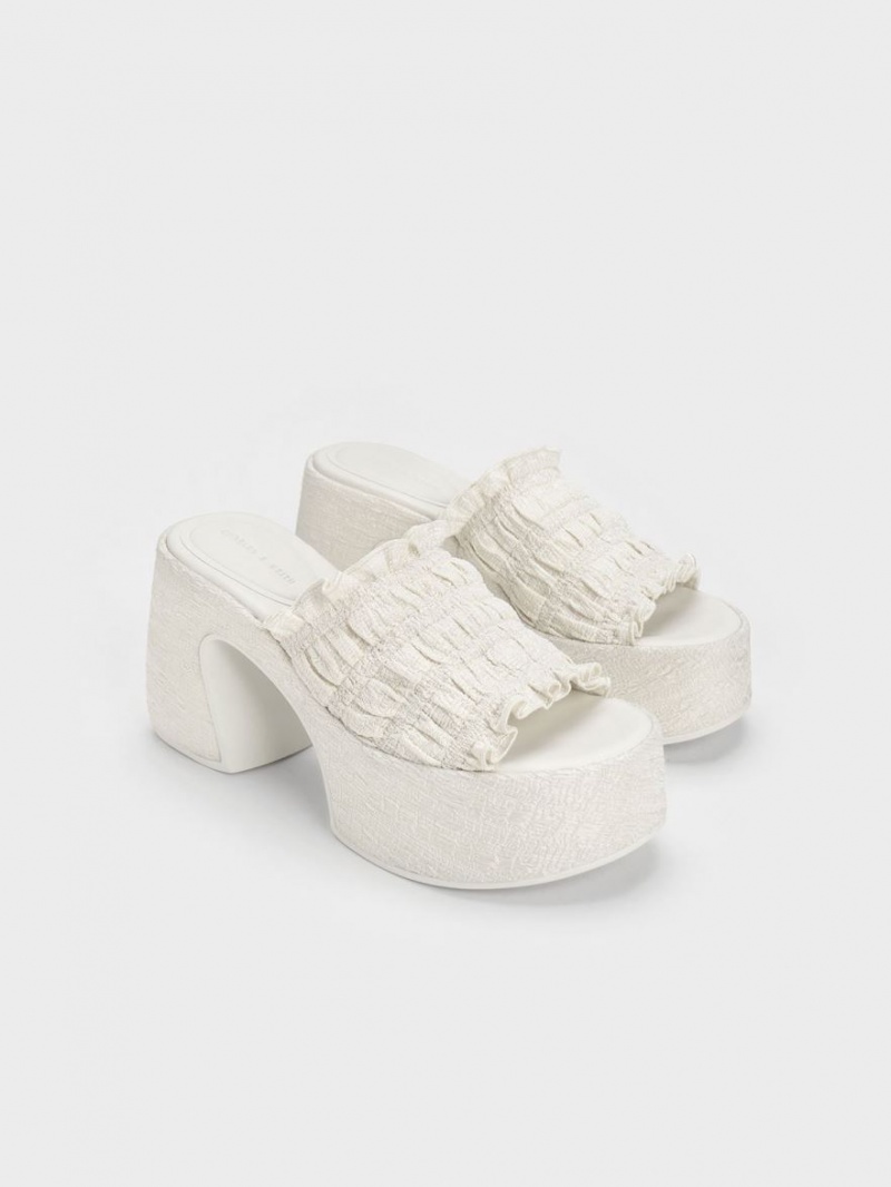 Charles & Keith Nuala Ruched Platform Mules Sko Pisket Krem | IZELN5931