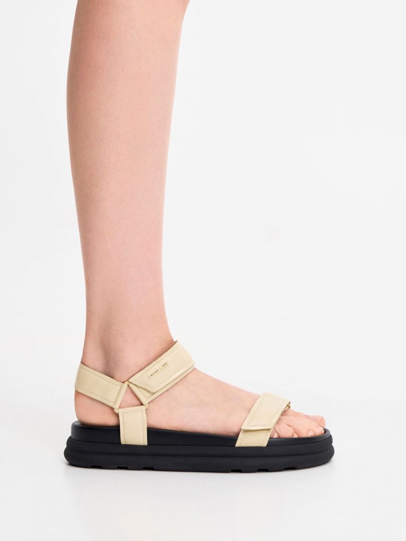 Charles & Keith Patent Strappy Sports Platåsandaler Gul | PFQHA2180